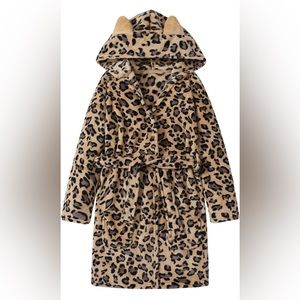 Size 12 NWT leopard fleece hooded robe